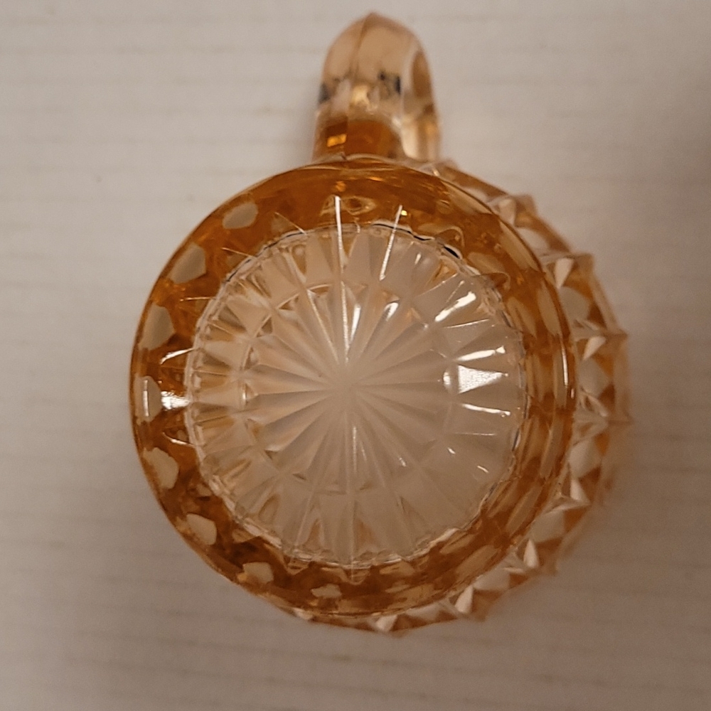 Beautiful Vintage Pink Depression Glass Creamer - Picture 6 of 11
